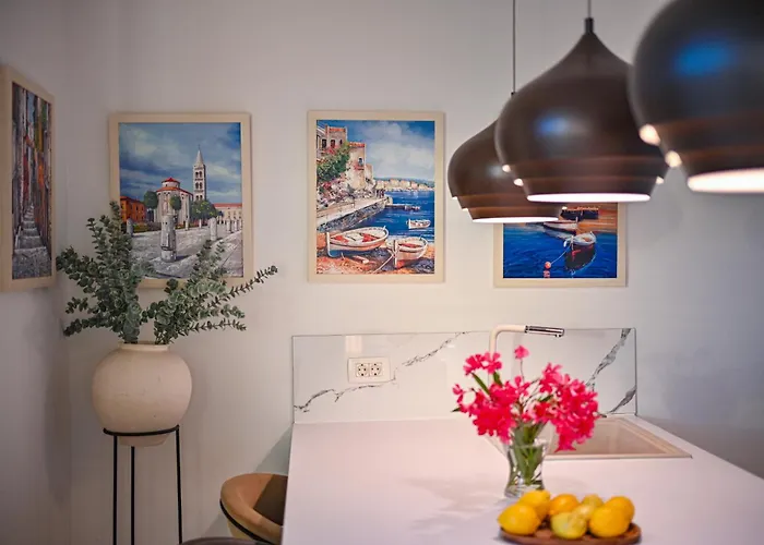 Apartment Sea Whisper