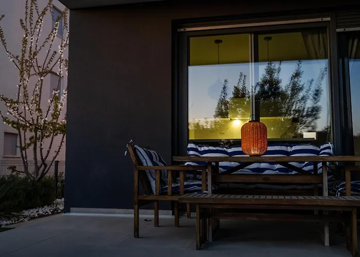 Apartment Sea Whisper *